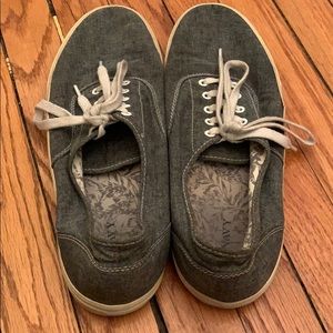 Old Navy Gray Casual Shoes